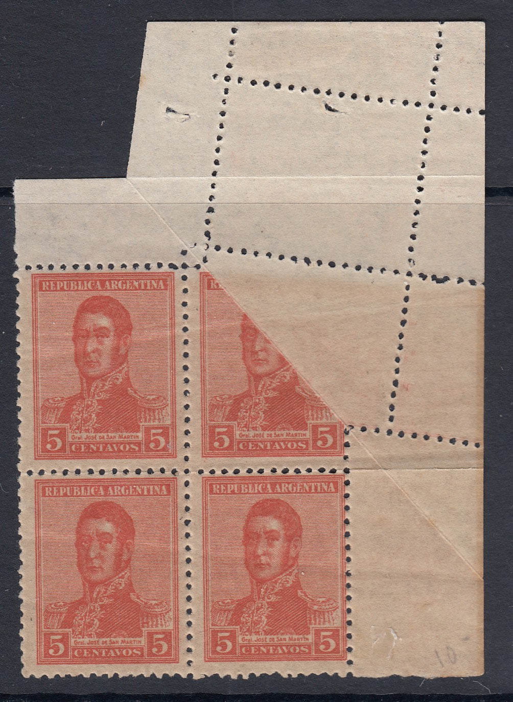 Argentina 1918-19 5c Red Paper Fold Error Block MNH. Scott 253B var